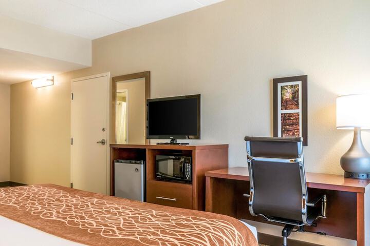 Room 19 of 28