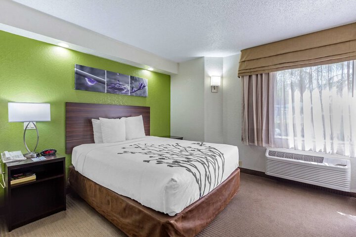 Room 14 of 45