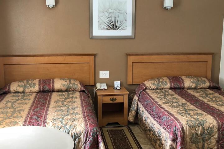 Room 16 of 38