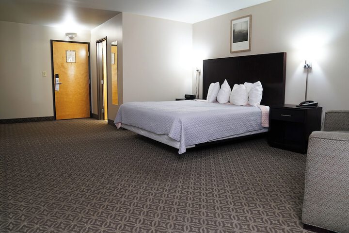 Room 43 of 49