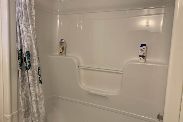 Room 9 of 56