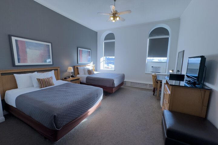 Room 35 of 54
