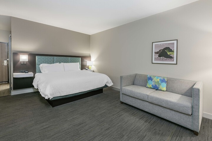 Hampton Inn & Suites by Hilton Portland Corpus Christi