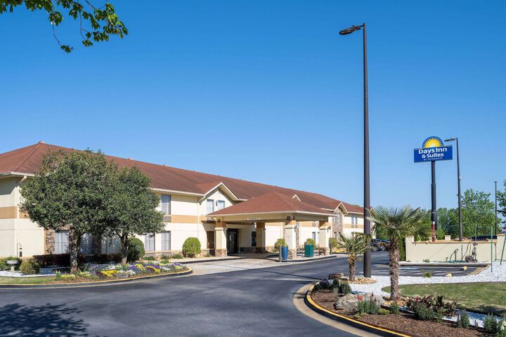 Hotel 2 of 41
