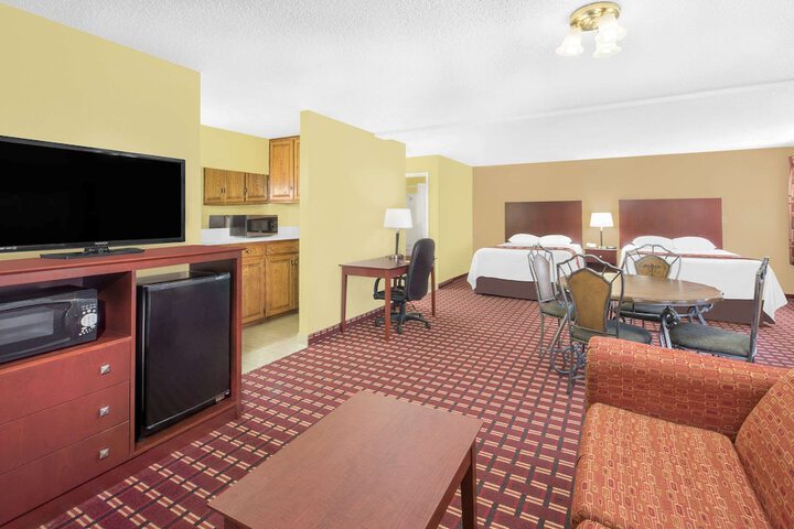 Room 22 of 24