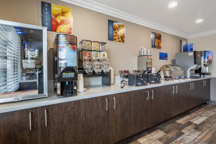 Best Western Airport Plaza Hotel – LAX  Airport LA Stadium
