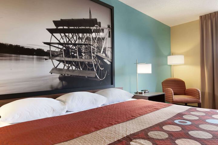 Room 21 of 26