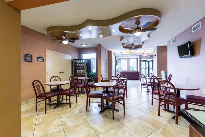 Quality Inn Alexandria