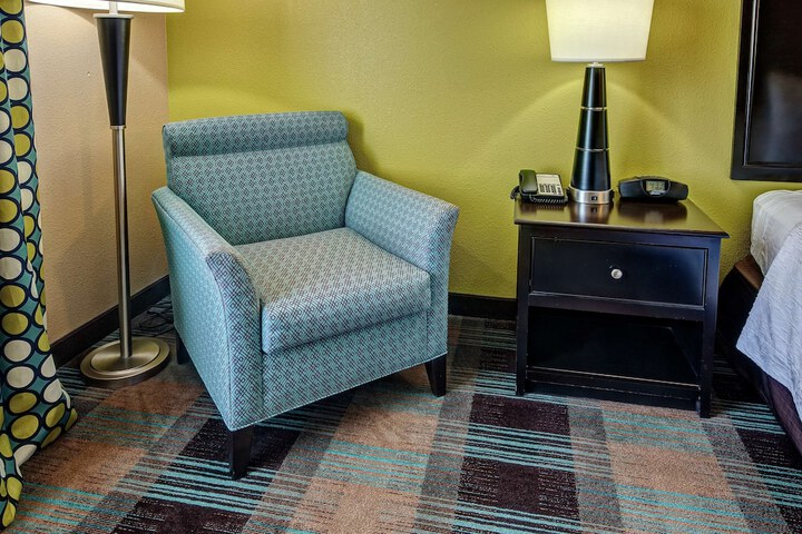 Hampton Inn & Suites Clarksville