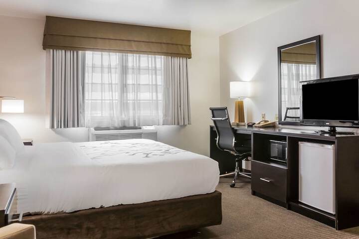 Sleep Inn & Suites North Liberty - Liberty City