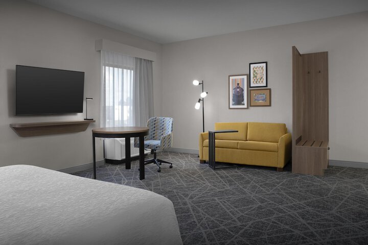 Hampton Inn & Suites Laurel MS