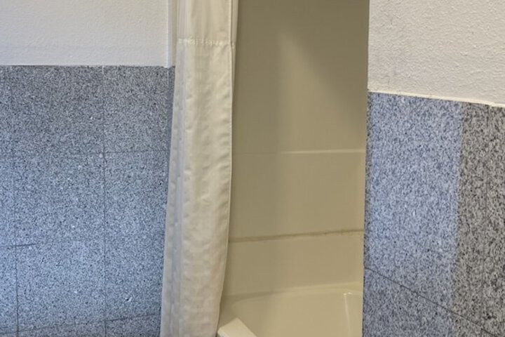 Room 16 of 17