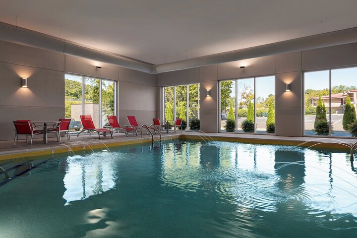 Pool 12 of 53