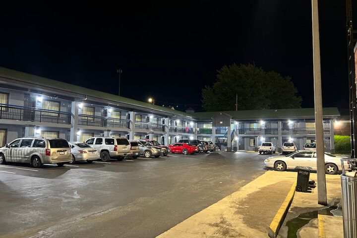 Hotel 2 of 41