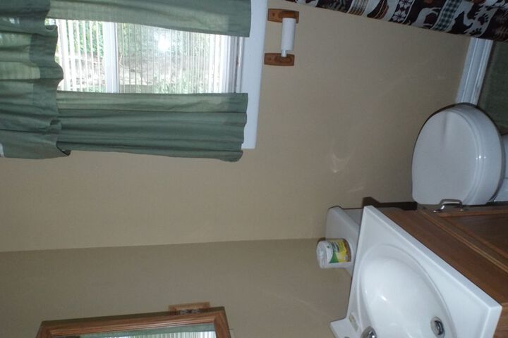 Room 34 of 64