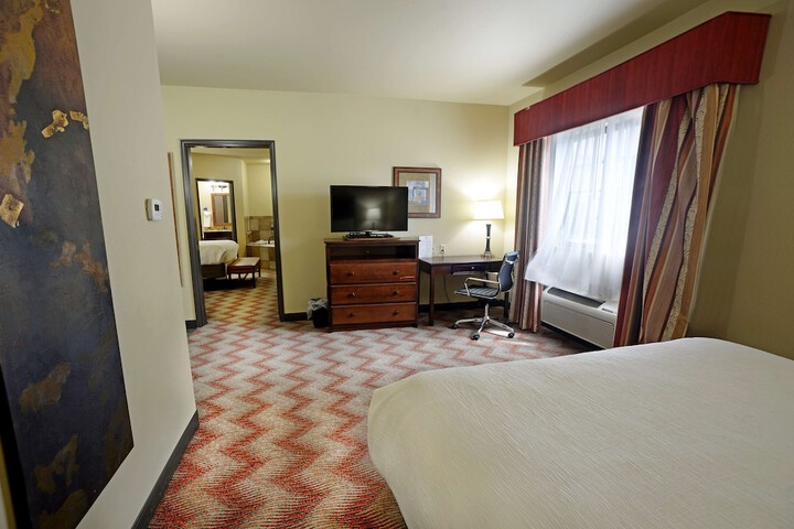 Room 14 of 35