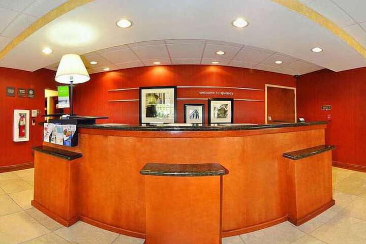 Hampton Inn Quincy