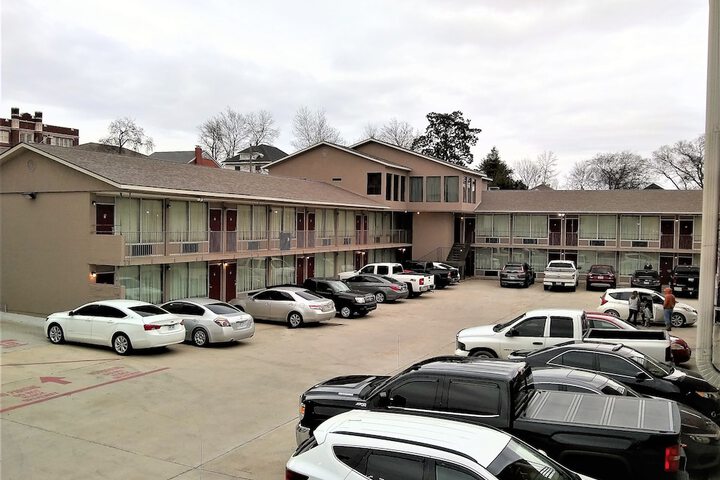 Hotel 2 of 41