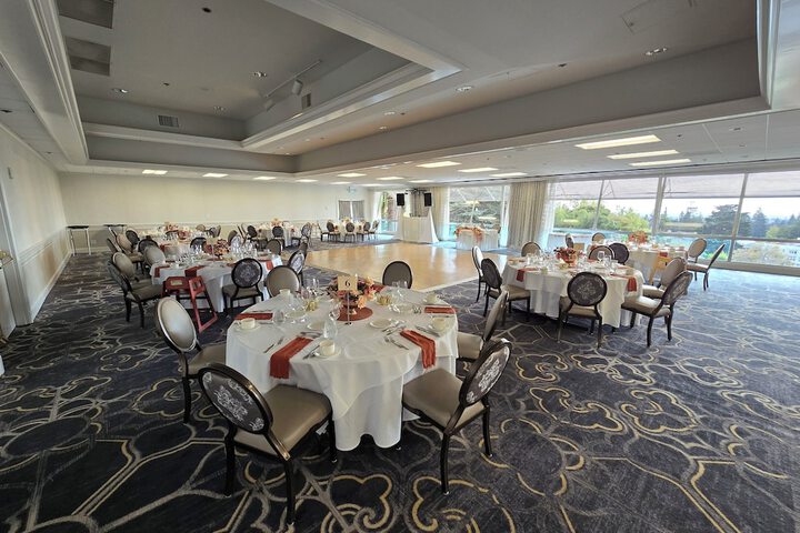 Claremont Resort & Club