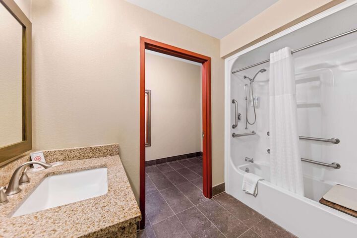 Comfort Suites Roanoke - Fort Worth North