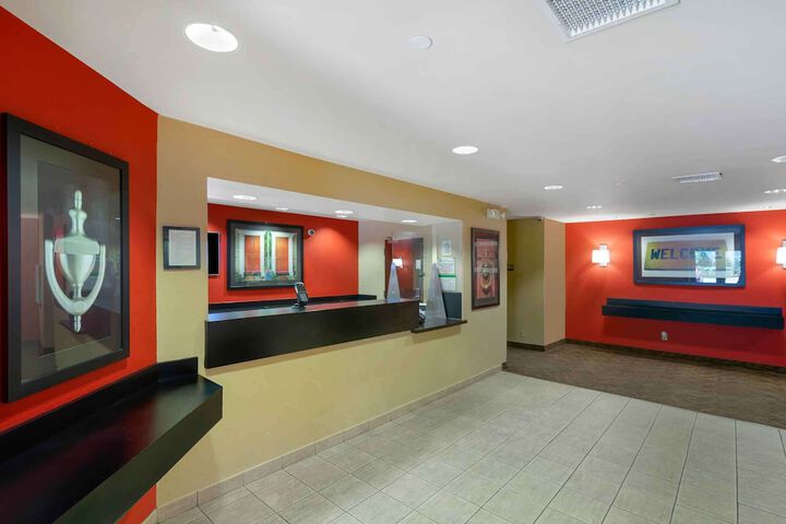 Hotel Interior 7 of 29