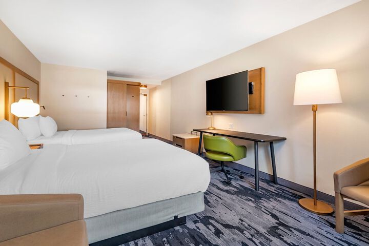 Room 55 of 71