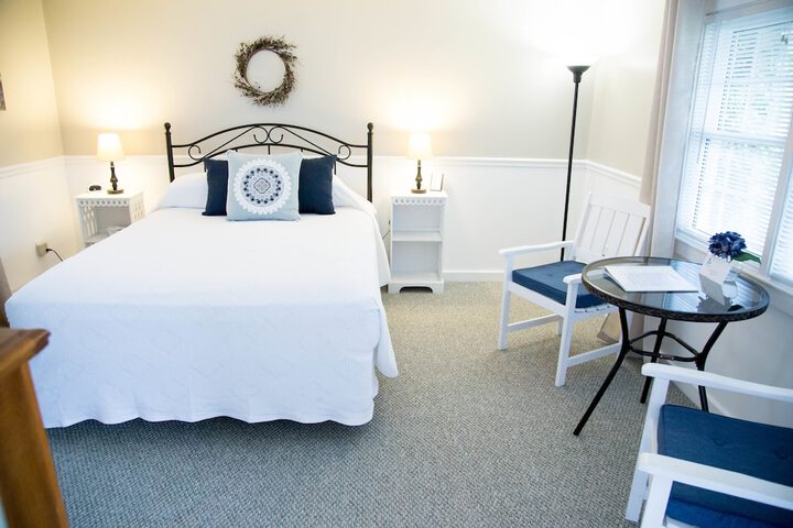 Room 9 of 60