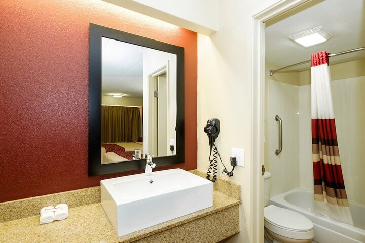 Room 7 of 21
