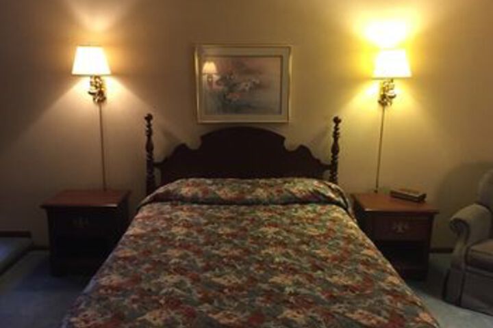 Dutch Mill Inn