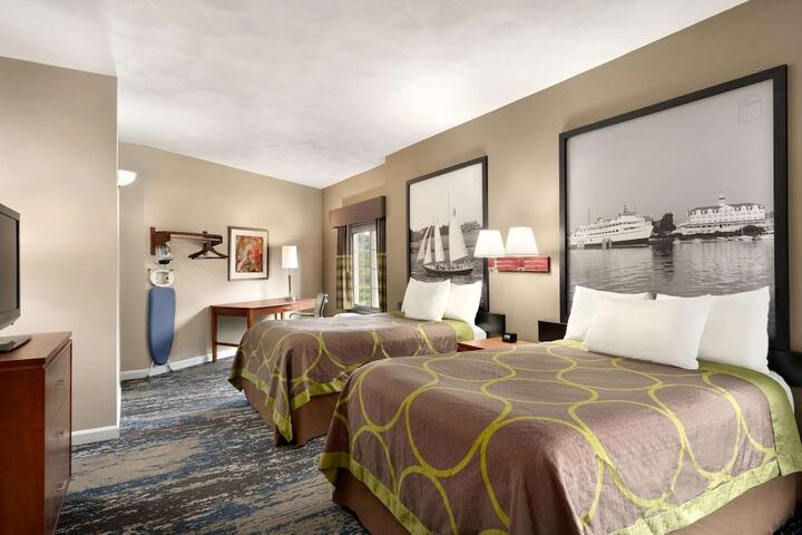 Room 19 of 27