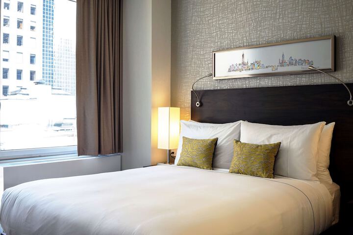 Room 42 of 64