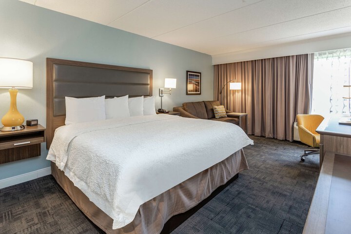 Room 10 of 45