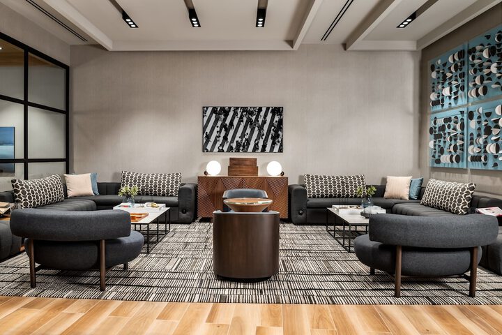 Sheraton Gateway Hotel in Toronto International Airport