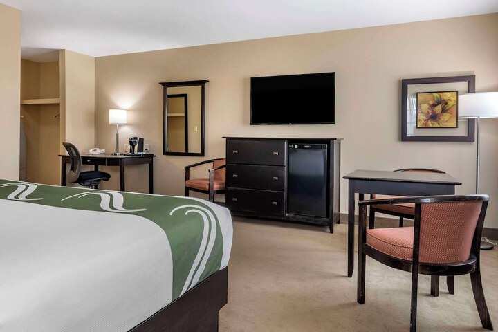 Room 12 of 50