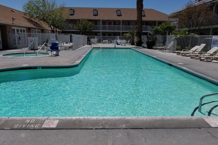Pool 12 of 71