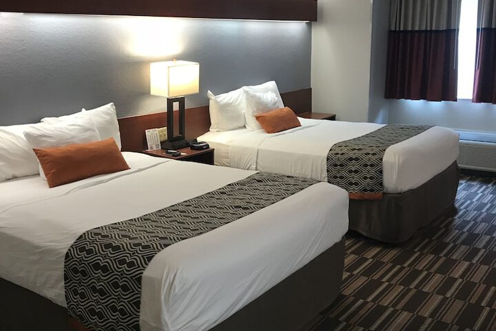 Microtel Inn & Suites by Wyndham Urbandale / Des Moines