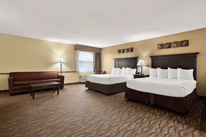 Room 25 of 62