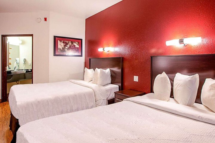 Room 12 of 30