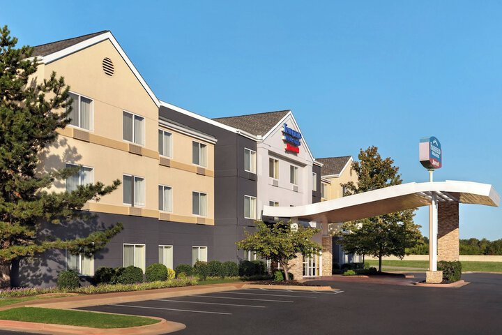 Hotel 2 of 23