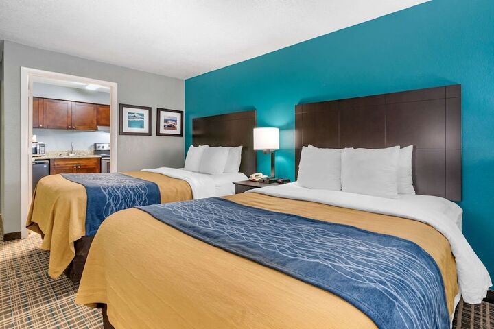 Room 16 of 30
