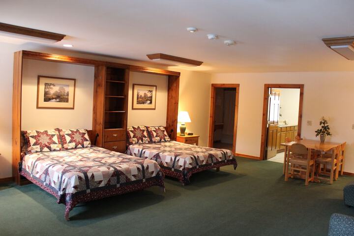 Nootka Lodge