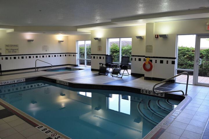 Pool 4 of 27