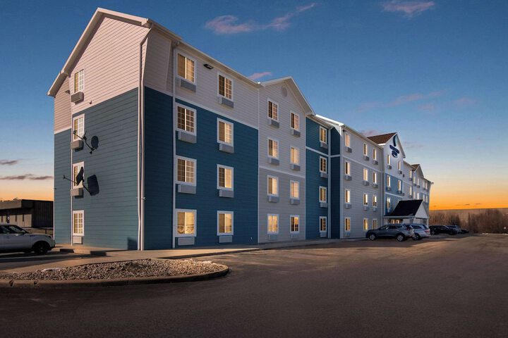 Hotel 2 of 25