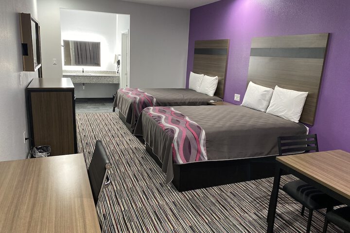 Room 12 of 23