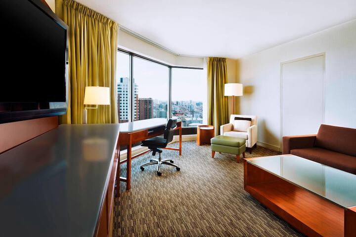 Room 48 of 101