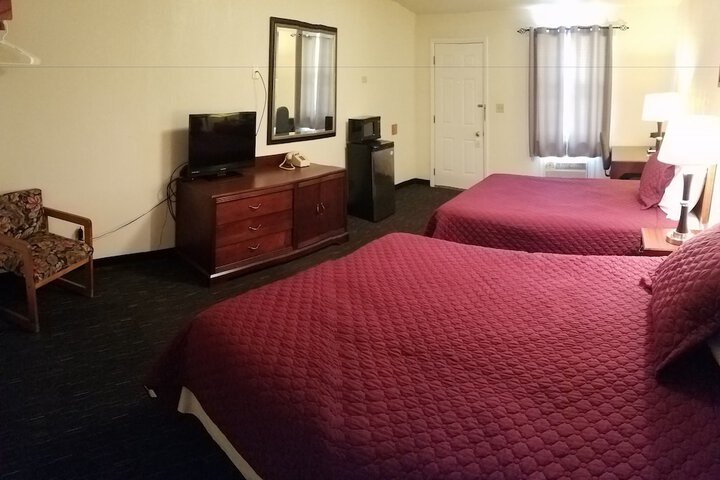Room 27 of 60