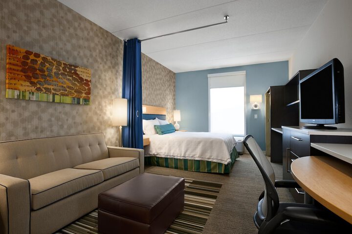 Room 16 of 31