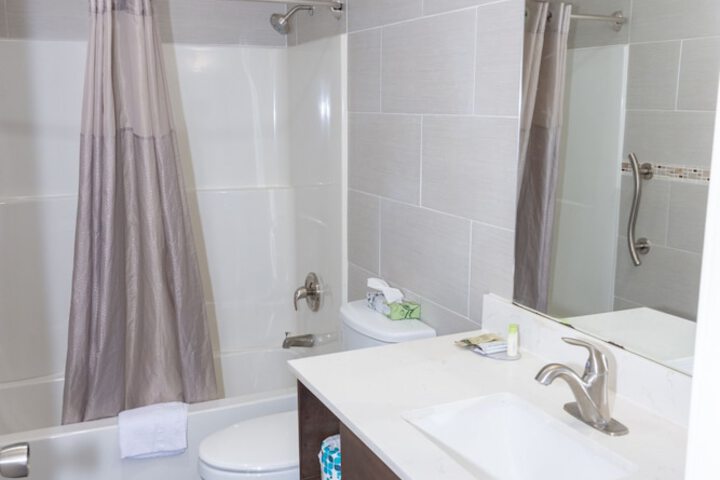 Value Inn Bellflower