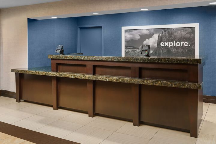 Hampton Inn & Suites Thousand Oaks CA