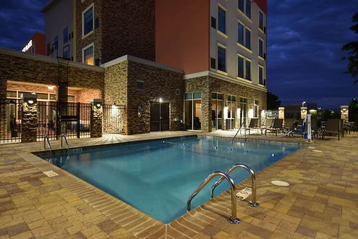 Hyatt Place Huntsville / Research Park/ Redstone